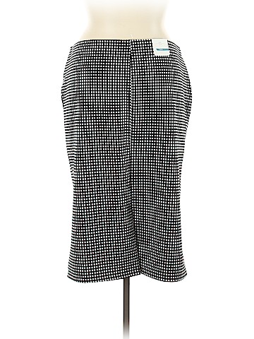 Old Navy Casual Skirt (view 2)