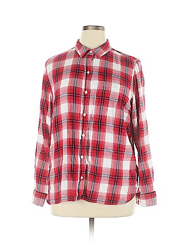 Gap Long Sleeve Button-Down Shirt (view 1)