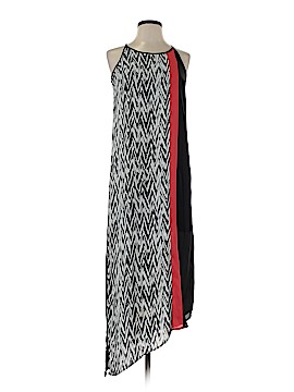 White House Black Market Size 00
