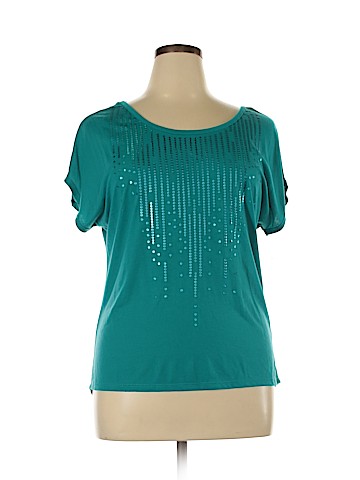 No Boundaries Short Sleeve Top (view 1)