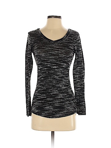 Derek Heart Pullover Sweater (view 1)