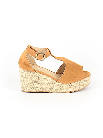 Unbranded Wedges (view 1)