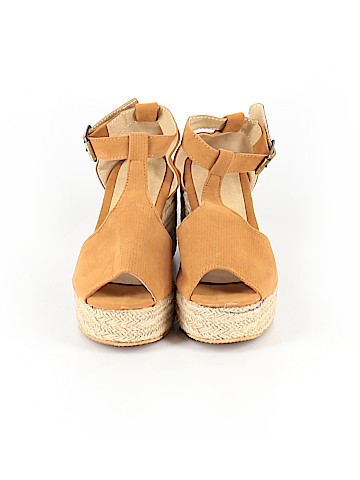 Unbranded Wedges (view 2)