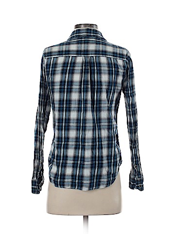 Forever 21 Long Sleeve Button-Down Shirt (view 2)