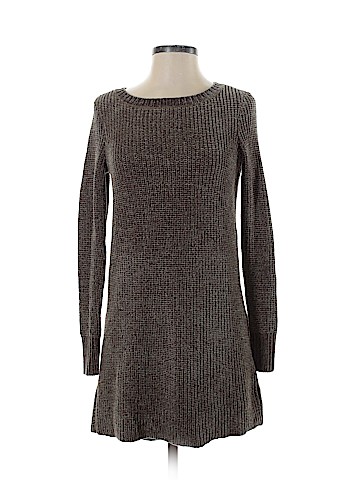 American Eagle Outfitters Pullover Sweater (view 1)