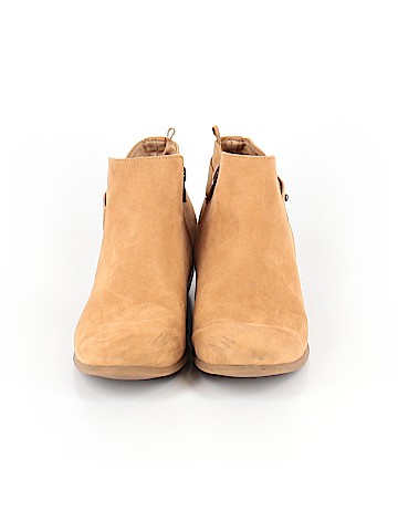 Old Navy Ankle Boots (view 2)
