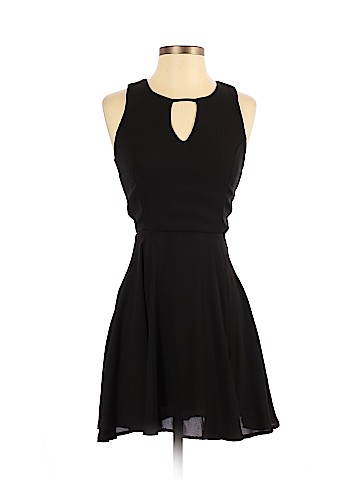 Dee Elle Casual Dress (view 1)