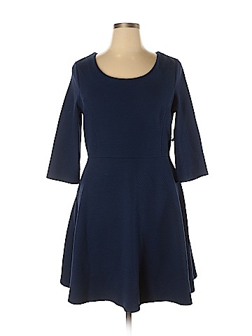 Old Navy Casual Dress (view 1)
