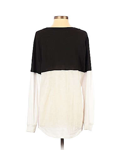 Victoria's Secret Pink Long Sleeve T-Shirt (view 2)