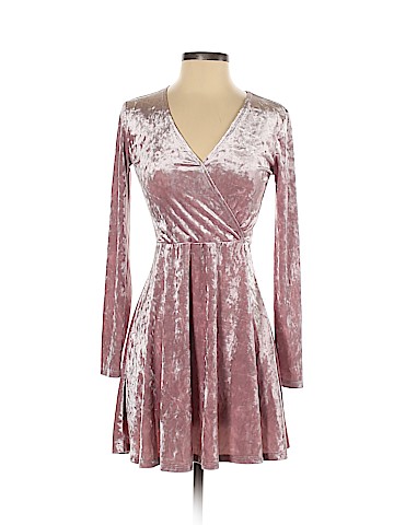 Forever 21 Casual Dress (view 1)