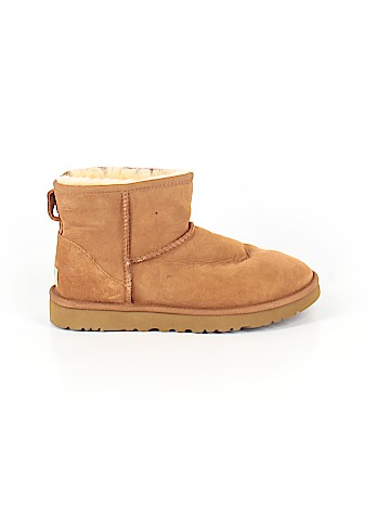 Ugg Australia Boots (view 1)