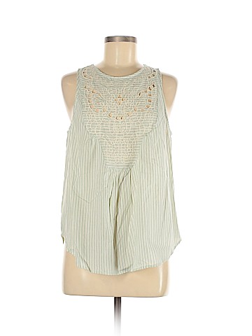 Eyeshadow Sleeveless Blouse (view 1)