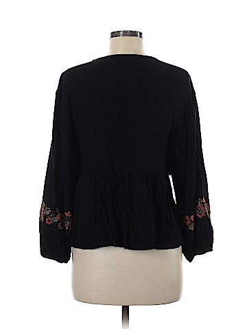 American Eagle Outfitters Long Sleeve Blouse (view 2)