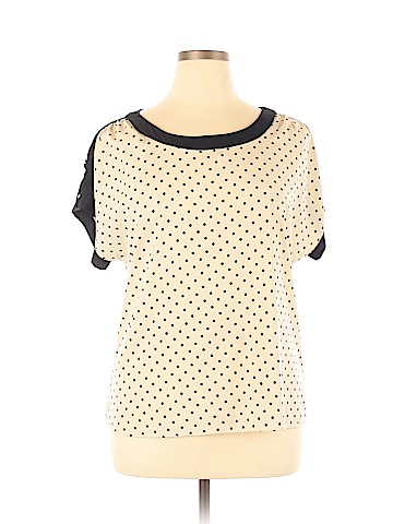 Pleione Short Sleeve T-Shirt (view 1)