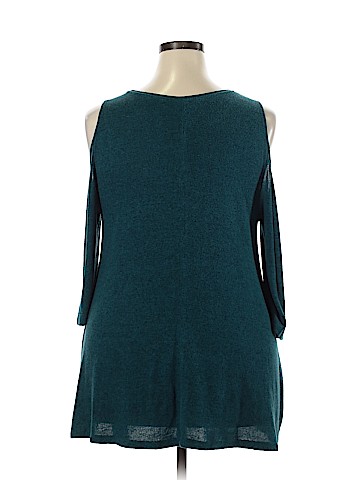 Old Navy Plus 3/4 Sleeve Top (view 2)