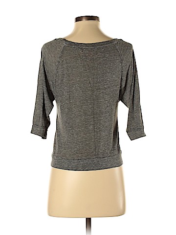 American Eagle Outfitters 3/4 Sleeve Top (view 2)