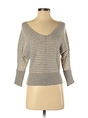 American Eagle Outfitters 3/4 Sleeve Top (view 1)