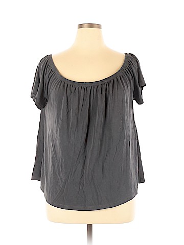 Old Navy Short Sleeve Top (view 1)