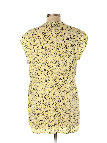 Oh Baby By Motherhood Short Sleeve Blouse (view 2)