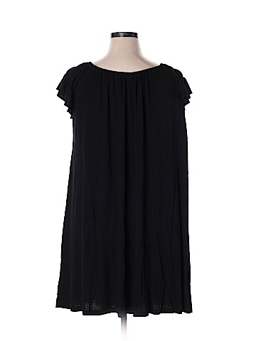 Old Navy Casual Dress (view 2)