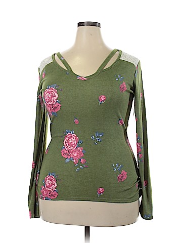 No Boundaries Long Sleeve Top (view 1)