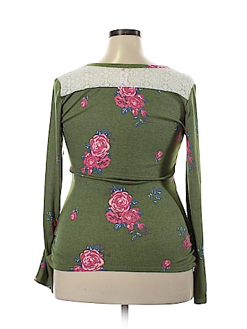 No Boundaries Long Sleeve Top (view 2)