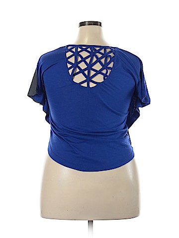 Bongo Short Sleeve Top (view 2)