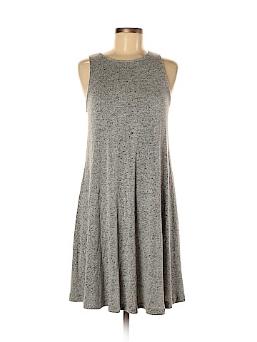Old Navy Casual Dress (view 1)