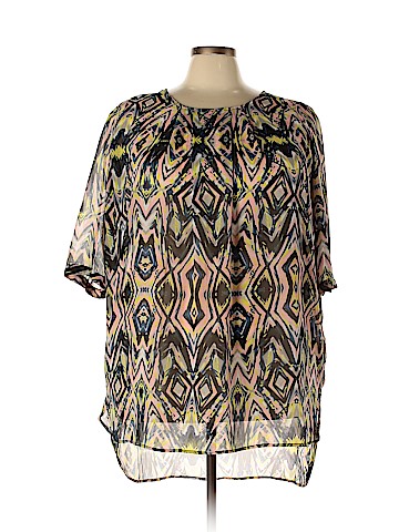 JunaRose Short Sleeve Blouse (view 1)