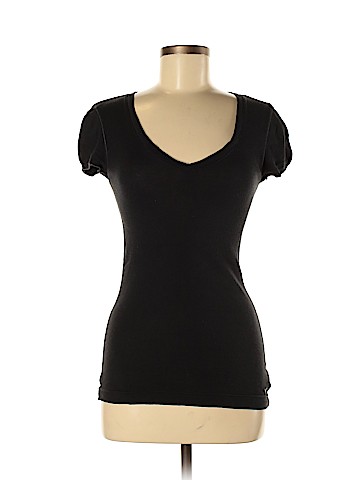 American Eagle Outfitters Short Sleeve T-Shirt (view 1)