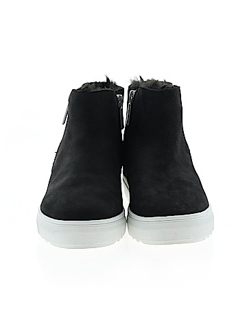 J/Slides Sneakers (view 2)