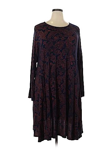 Boohoo Boutique Casual Dress (view 1)