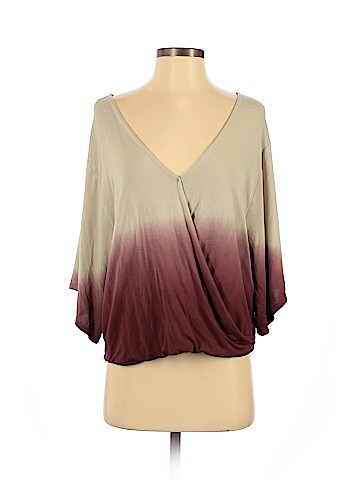 American Eagle Outfitters Short Sleeve Top (view 1)