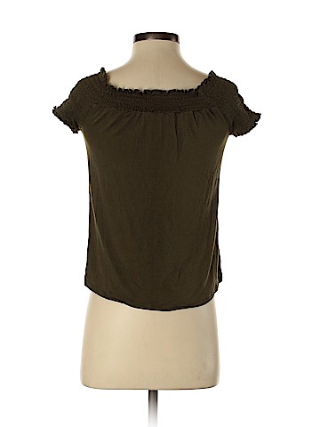 No Boundaries Short Sleeve Top (view 2)