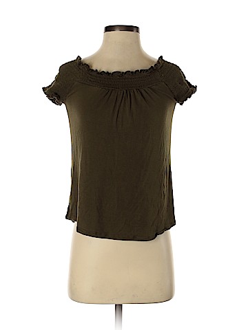 No Boundaries Short Sleeve Top (view 1)