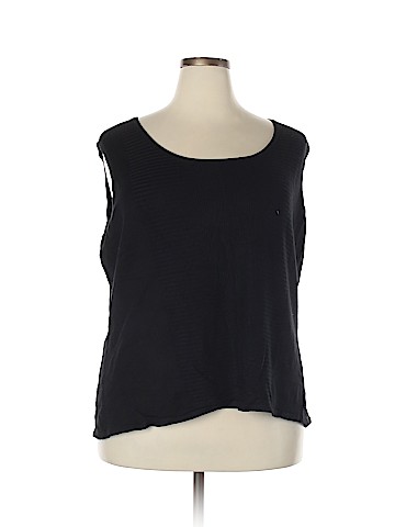 Wendy Williams Pullover Sweater (view 1)