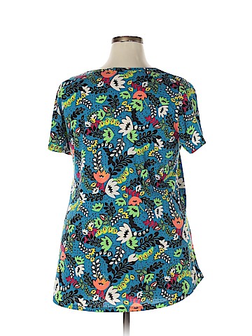 Lularoe Short Sleeve T-Shirt (view 2)