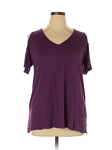 Lane Bryant Short Sleeve T-Shirt (view 1)