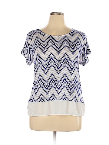 The Limited Short Sleeve Top (view 1)