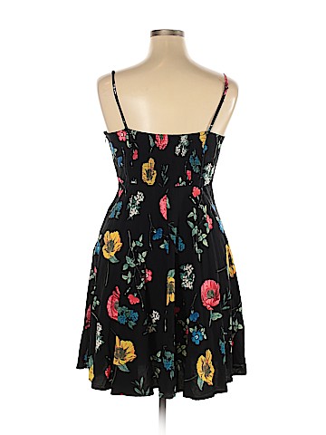 Old Navy Casual Dress (view 2)