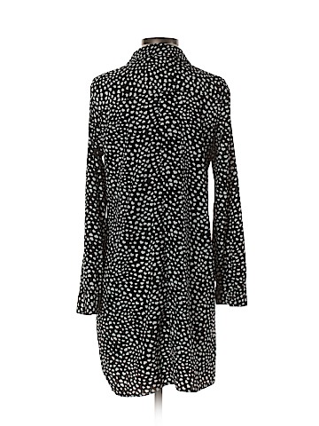 Old Navy Casual Dress (view 2)