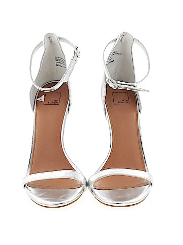 14th & Union Heels (view 2)