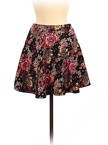 Forever 21 Casual Skirt (view 2)