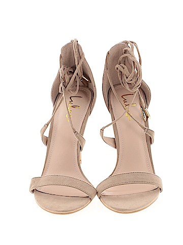 Lulu's Heels (view 2)