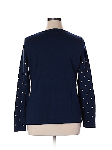 Old Navy Pullover Sweater (view 2)