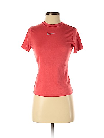 Nike Active T-Shirt (view 1)