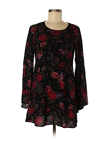 Forever 21 Casual Dress (view 1)