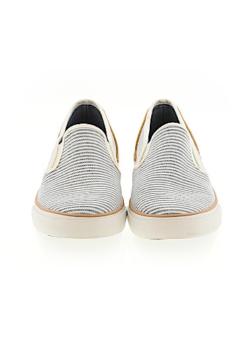 American Eagle Shoes Flats (view 2)