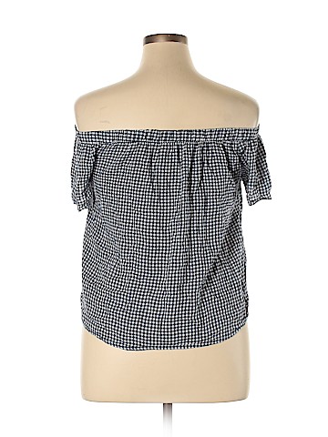 Mossimo Supply Co. Short Sleeve Blouse (view 2)