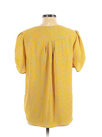 Carolina Belle Short Sleeve Blouse (view 2)